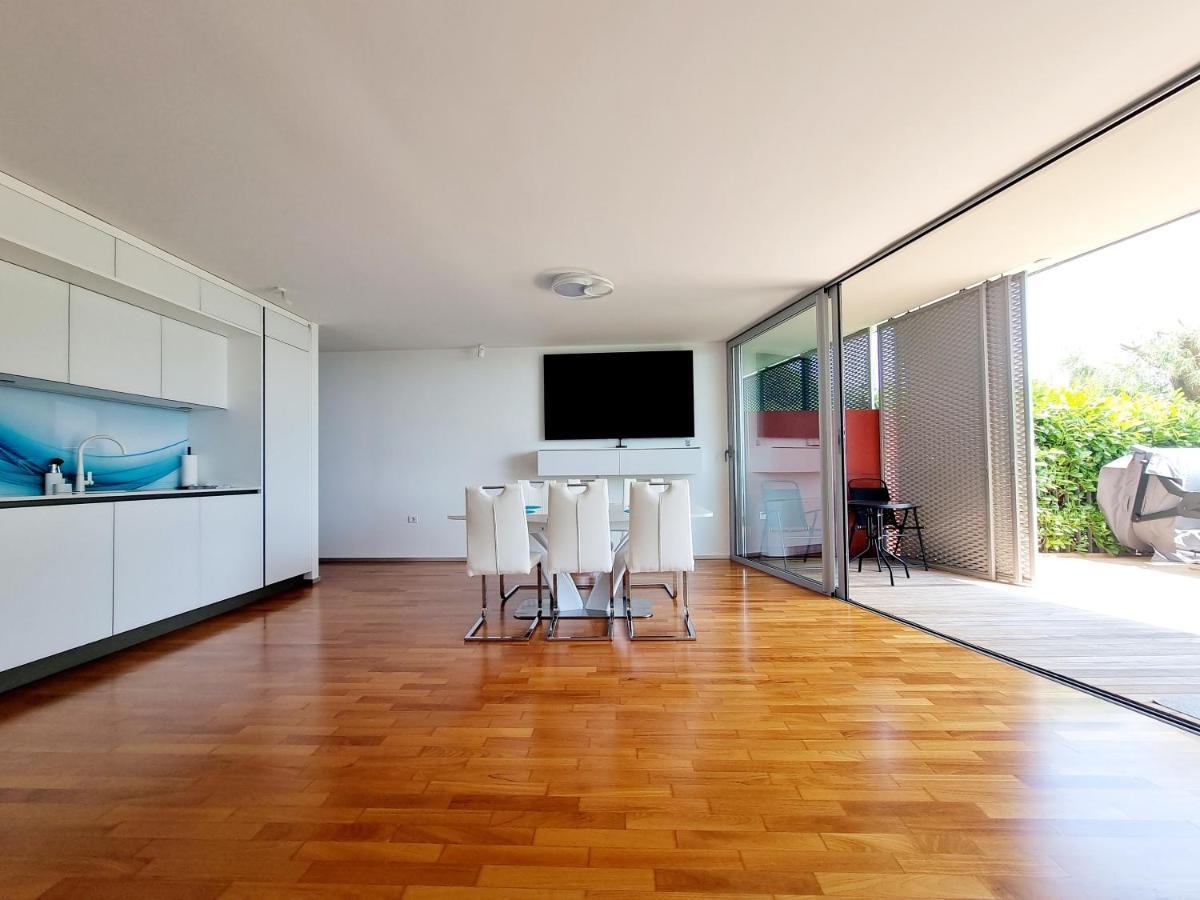 Vip Apartment בפורטורוז מראה חיצוני תמונה