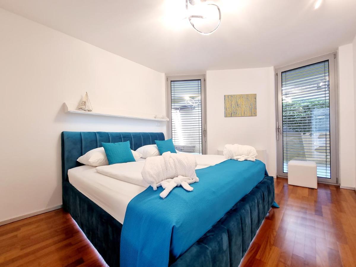Vip Apartment בפורטורוז מראה חיצוני תמונה