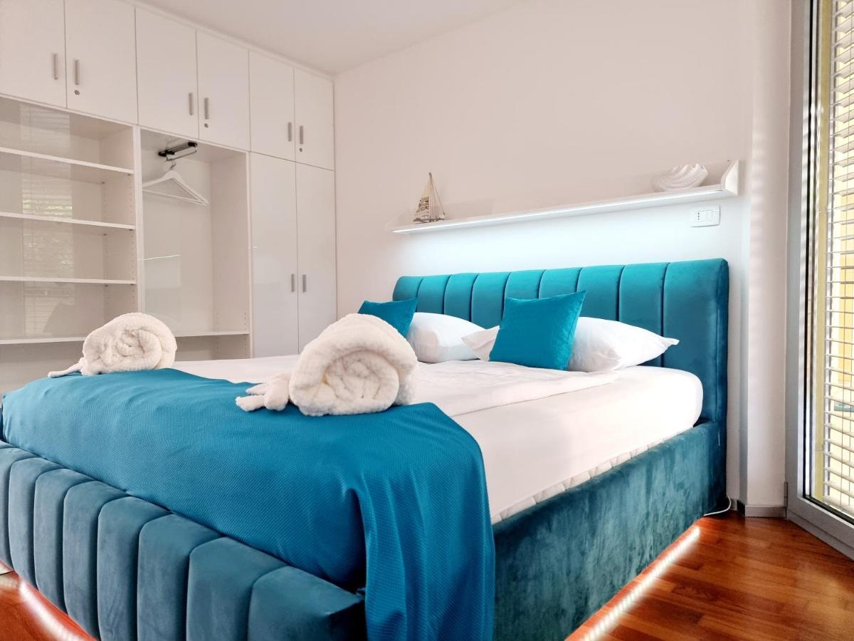 Vip Apartment בפורטורוז מראה חיצוני תמונה